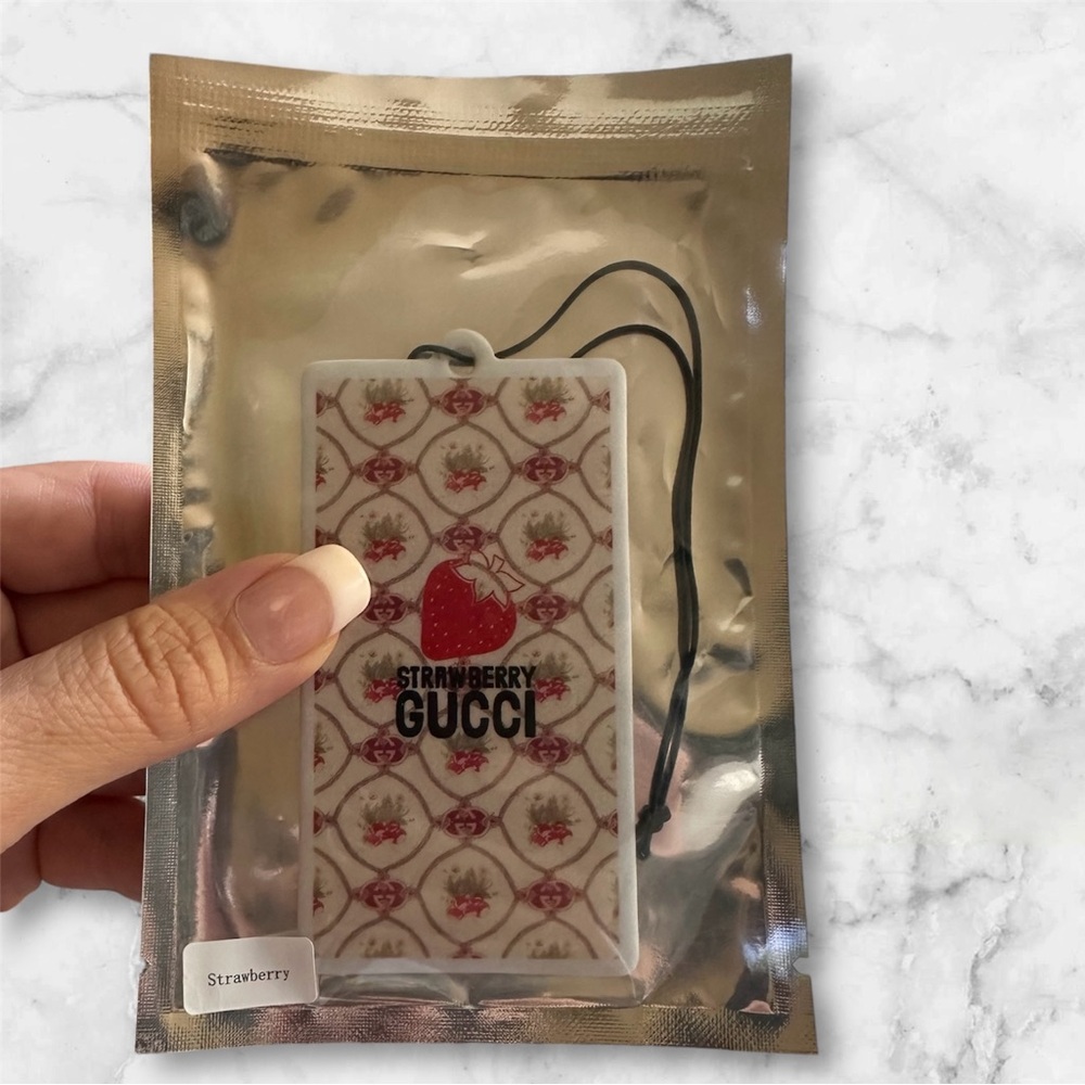 NIB Fashion GUCCI Air Freshener; Scent Strawberry